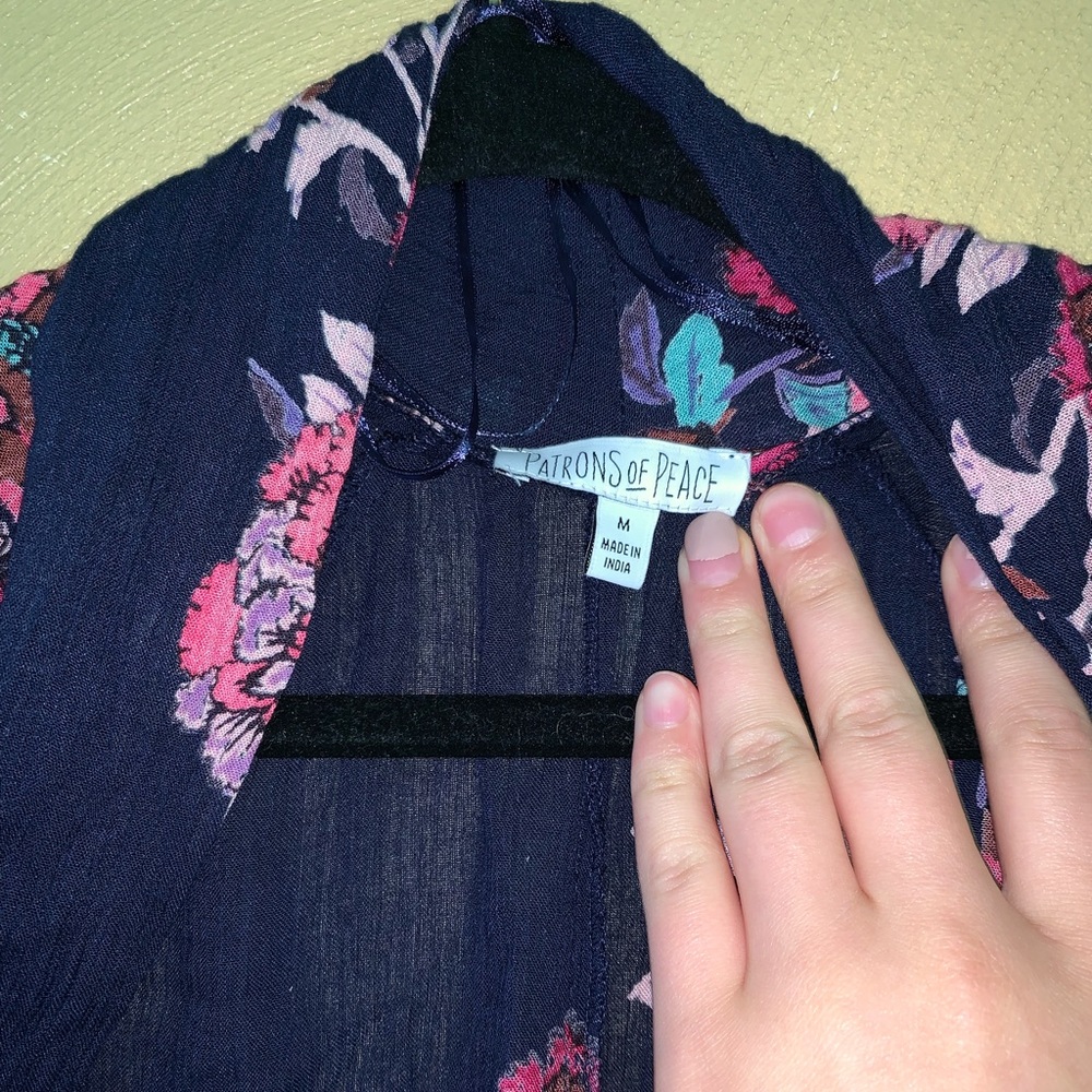Patrons of Peace kimono - Picture 5 of 5
